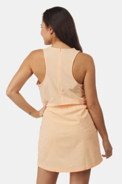 The North Face Jurk Dames Never Stop Wearing Adventure Dress -Dynamisch Shirt Winkle 2210000923966 013 nl