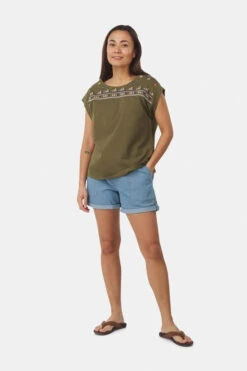 Sherpa Tharu Top Dames 11 Sherpa Tharu Top Dames -Dynamisch Shirt Winkle 2210001015189 013 nl