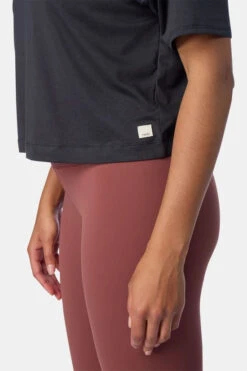 Vuori T-Shirt Ss Vri Energy Tee 11 Vuori T-Shirt Ss Vri Energy Tee -Dynamisch Shirt Winkle 2210003578453 014 nl