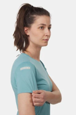 Haglöfs L.I.M Tech T-shirt Dames 13 Haglöfs L.I.M Tech T-shirt Dames -Dynamisch Shirt Winkle 2210003967172 013 nl