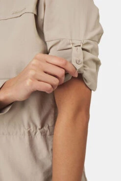 Jungle Travel Dress Jurk 15 Jungle Travel Dress Jurk -Dynamisch Shirt Winkle 2210004144602 015 nl