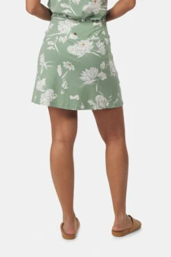 Sherpa Neha Skort Broekrok Dames 11 Sherpa Neha Skort Broekrok Dames -Dynamisch Shirt Winkle 2210004269954 012 nl