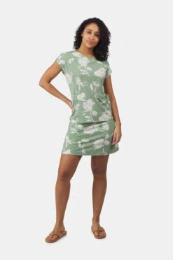 Sherpa Neha Skort Broekrok Dames 12 Sherpa Neha Skort Broekrok Dames -Dynamisch Shirt Winkle 2210004269954 013 nl