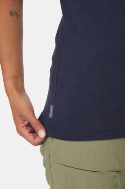 Icebreaker Central Classic T-shirt Dames -Dynamisch Shirt Winkle 2210004323922 013 nl