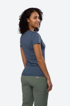 FJÄLLRÄVEN Abisko Cool Tee 11 FJÄLLRÄVEN Abisko Cool Tee -Dynamisch Shirt Winkle aiaec12004 4043 012 nl