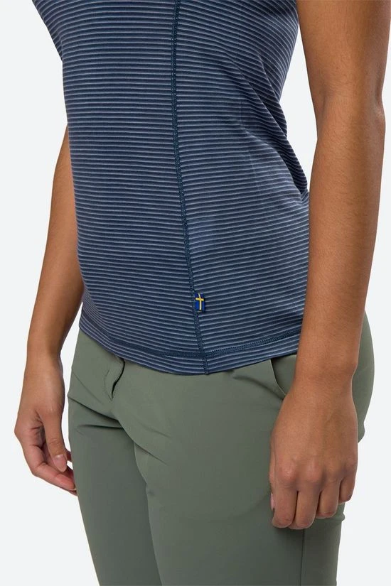 FJÄLLRÄVEN Abisko Cool Tee 7 FJÄLLRÄVEN Abisko Cool Tee - Afbeelding 5