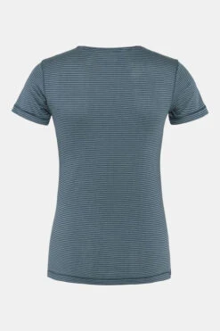 FJÄLLRÄVEN Abisko Cool Tee 15 FJÄLLRÄVEN Abisko Cool Tee -Dynamisch Shirt Winkle aiaec12004 4043 02 nl