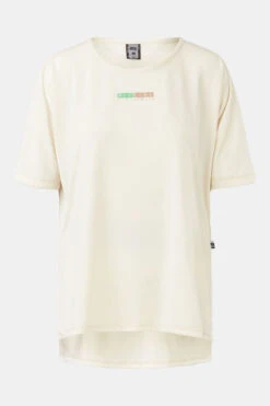 Picture Kiersi Tech T-shirt Dames 16 Picture Kiersi Tech T-shirt Dames -Dynamisch Shirt Winkle b11bac0441 1111 01 nl