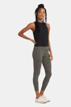 Vuori Energy Shirt -Dynamisch Shirt Winkle b11bad0074 7070 04 nl