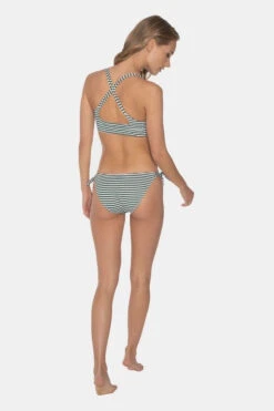 Protest Mm Hilly Bikini Bottom Wms -Dynamisch Shirt Winkle csaae10001 7060 07 nl