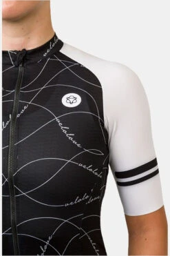 AGU Core Jersey SS II Essential Fietsshirt -Dynamisch Shirt Winkle d11bac0029 3333 13 nl