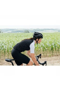 AGU Essential Velo Love Jersey Shirt Dames 17 AGU Essential Velo Love Jersey Shirt Dames -Dynamisch Shirt Winkle dbadc90021 7070 06 nl