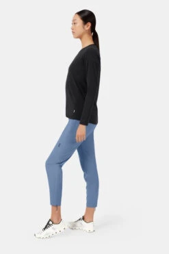 On Running Comfort Long-T Dames -Dynamisch Shirt Winkle ebabe10011 7070 03 nl