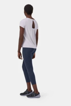 On Running Active-T Breathe Dames 9 On Running Active-T Breathe Dames -Dynamisch Shirt Winkle ebace10013 9797 03 nl