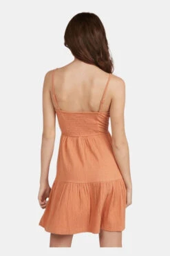 Roxy Beach Hangs Jurk 11 Roxy Beach Hangs Jurk -Dynamisch Shirt Winkle f11dd90004 6565 03 nl