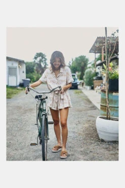 Roxy Real Yesterday Playsuit -Dynamisch Shirt Winkle f11dd90006 1038 05 nl