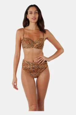 Barts Yindi High Waist Briefs Bikinibroek -Dynamisch Shirt Winkle f11icb0122 6464 03 nl