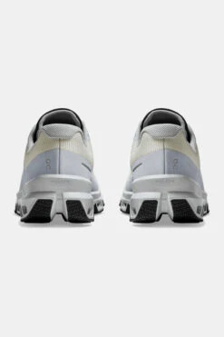 On Running Cloudventure Waterproof Trail Schoen Dames -Dynamisch Shirt Winkle haace00039 7370 07 nl