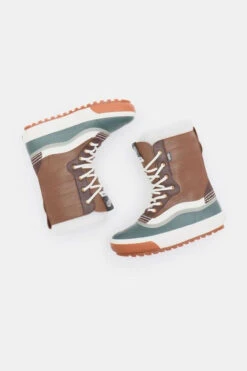 Vans UA Standard Mid Snow Mte Dames Schoen 13 Vans UA Standard Mid Snow Mte Dames Schoen -Dynamisch Shirt Winkle hdeaf10002 6252 04 nl