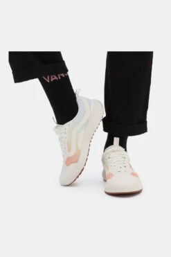 Vans UA UltraRange Exo Sneaker Dames -Dynamisch Shirt Winkle iaaee00019 1002 09 nl